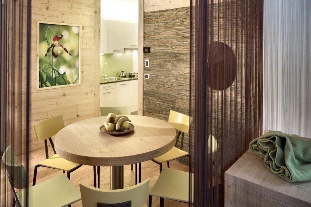 Color Home Suite Apartments Predazzo Exterior foto